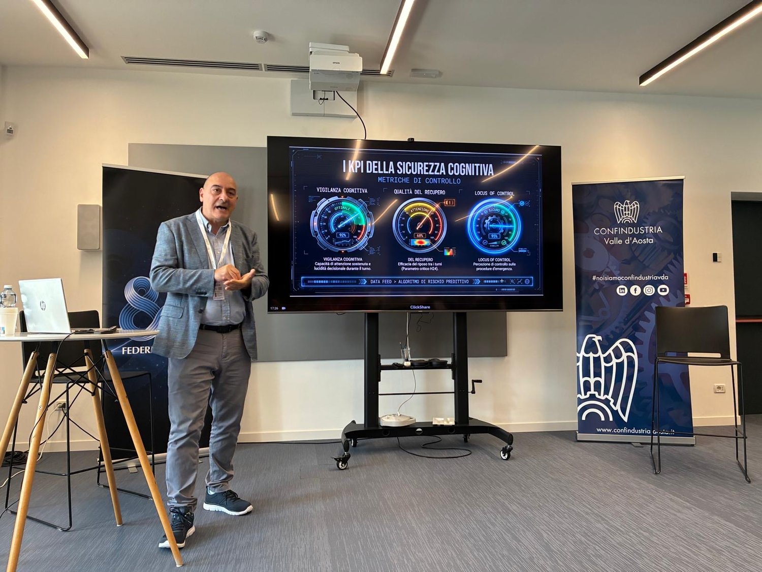 Luca Saccagno al seminario del 15/09/2026 — durante la presentazione